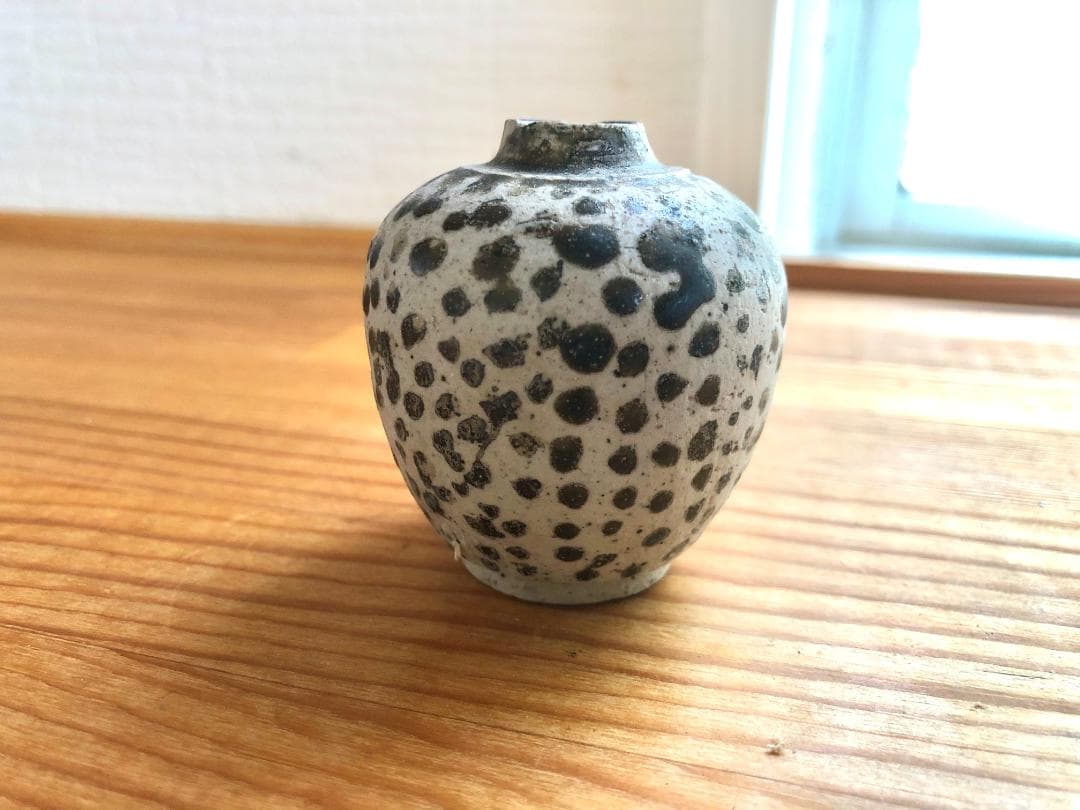 【タイ・骨董】宋胡録（スンコロク）白釉斑紋 小壺（1301年~1600年）