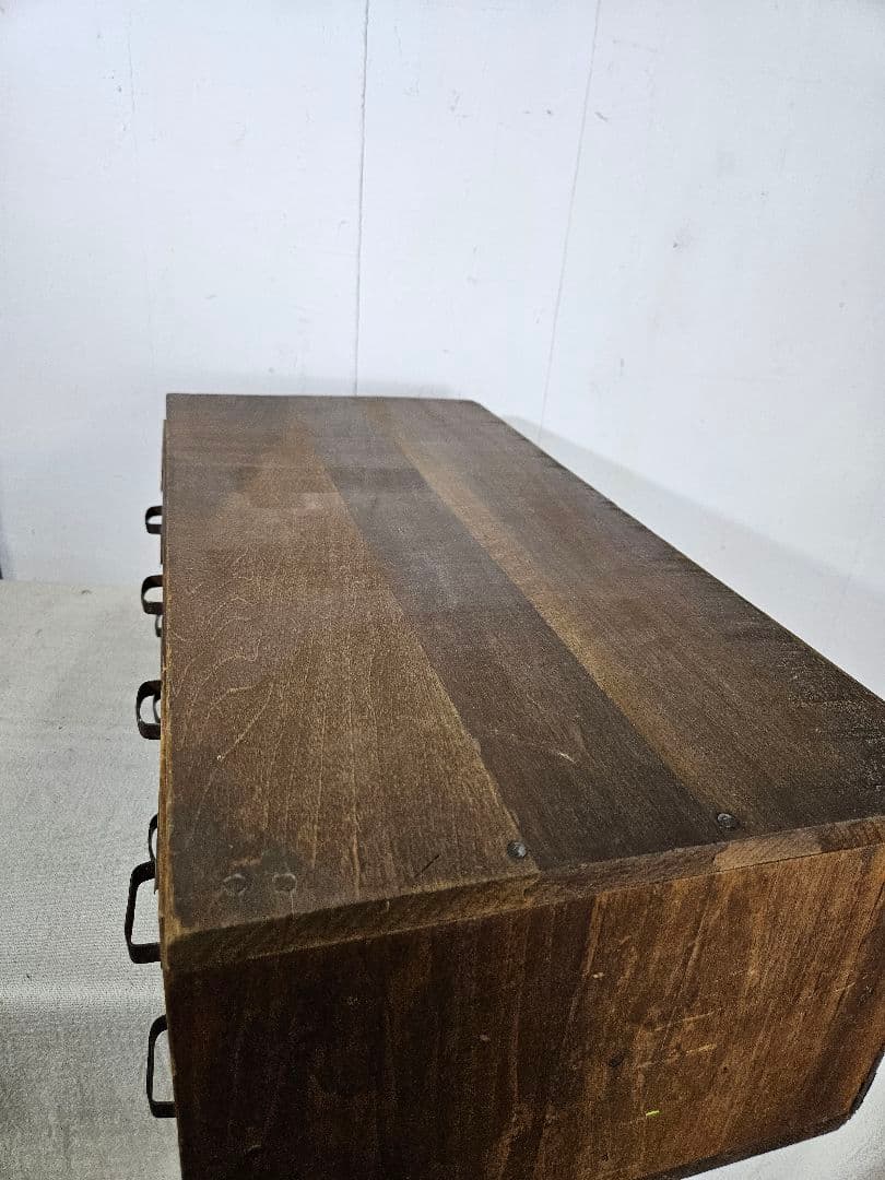 アンティーク 古い木の小引出し 8杯 カードケース 名刺入れ 無垢材 小物入れ