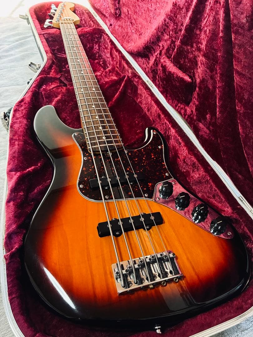 ベース Fender American Deluxe Jazz Bass V 1997