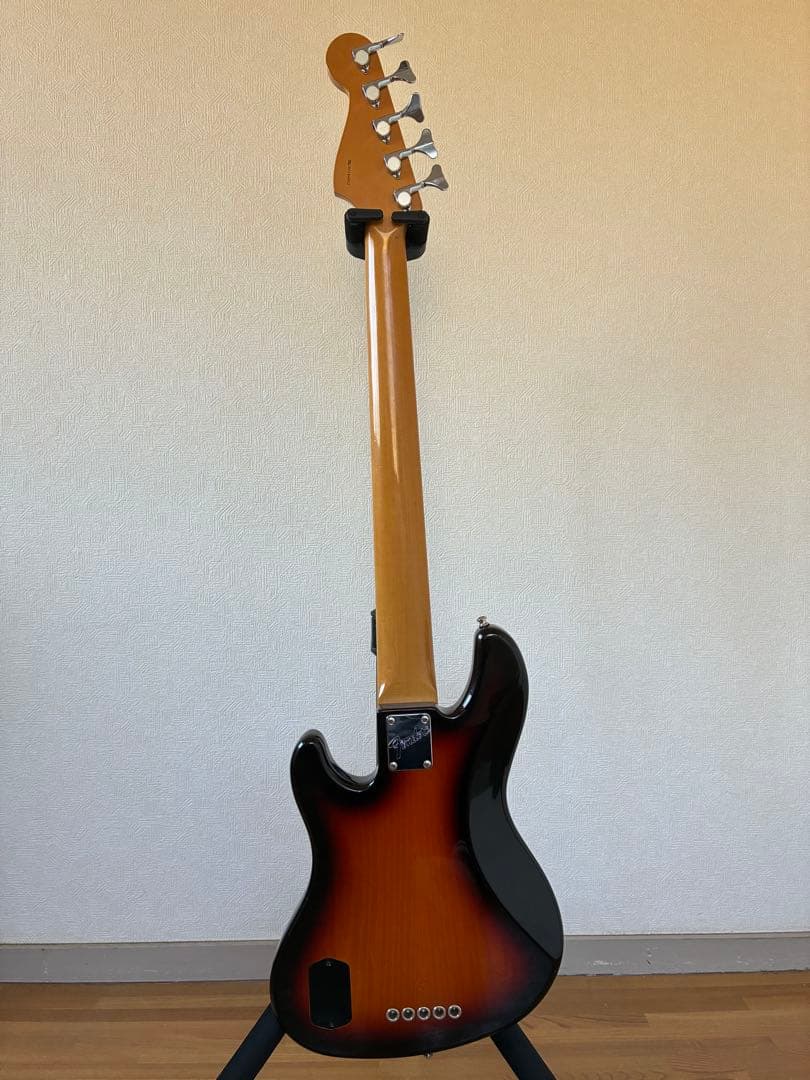 ベース Fender American Deluxe Jazz Bass V 1997