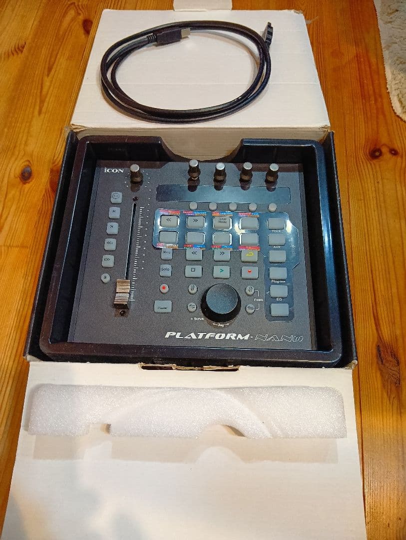 iCON PLATFORM NANO DAW コントローラー
