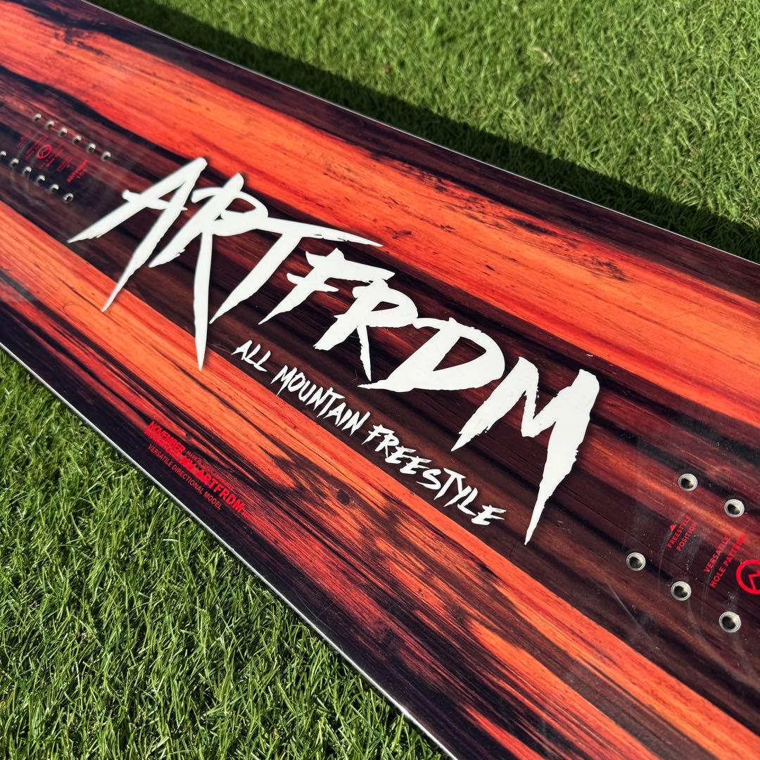 22-23年　NOVEMBER ARTFRDM スノーボード154cm