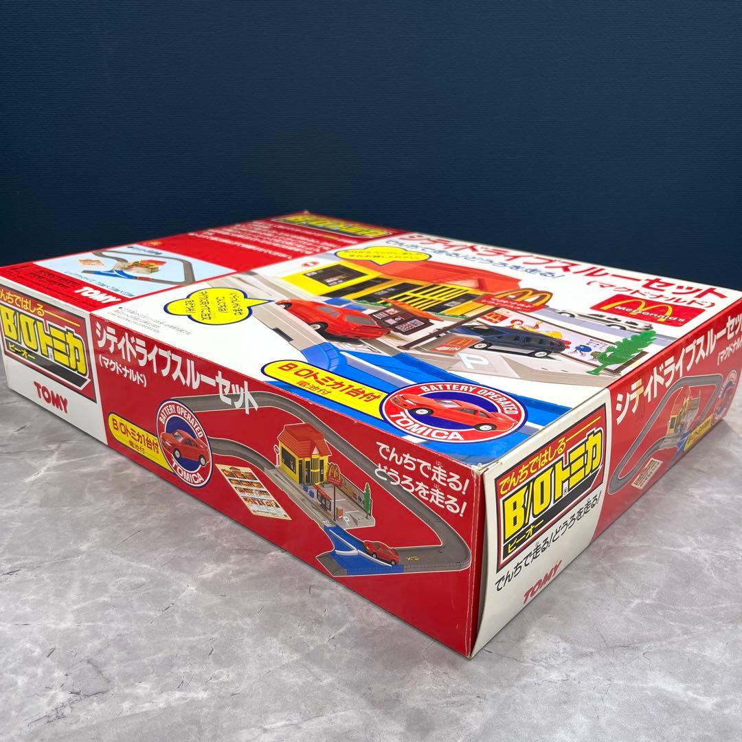 B/Oトミカ モータートミカ シティドライブスルーセット（マクドナルド）