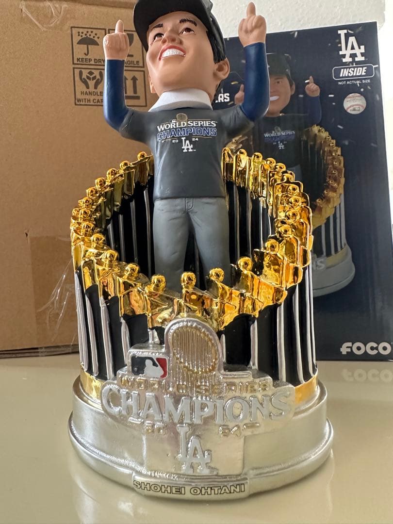 大谷翔平　ドジャース　2024ワールドシリーズ　ボブルヘッド　優勝