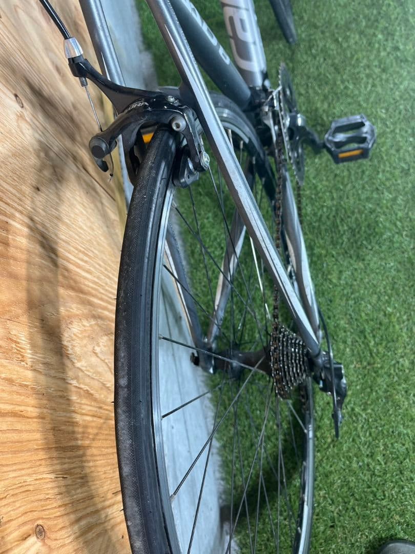 お引き取り限定 CANNONDALE CAAD8 SORAモデル 540mm