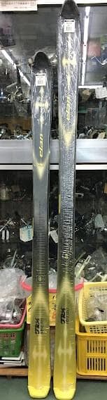 値下げ！自在な滑りに！エランＴＲＸエアーツイスト１４８ｃｍ（画像左）が特価放出!