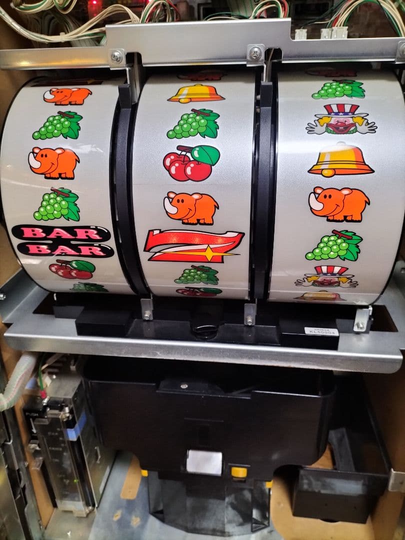 パチスロ実機ニューアイムジャグラー