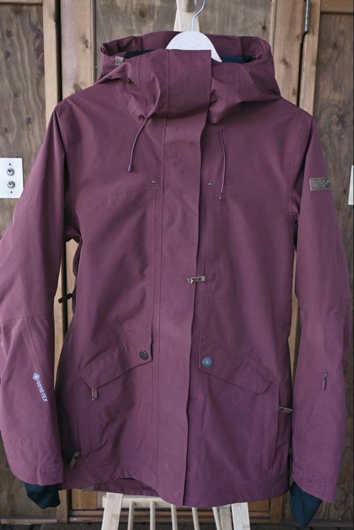 2026/2/13クリーニング済　ROXY GORE-TEXスノーボードウェア