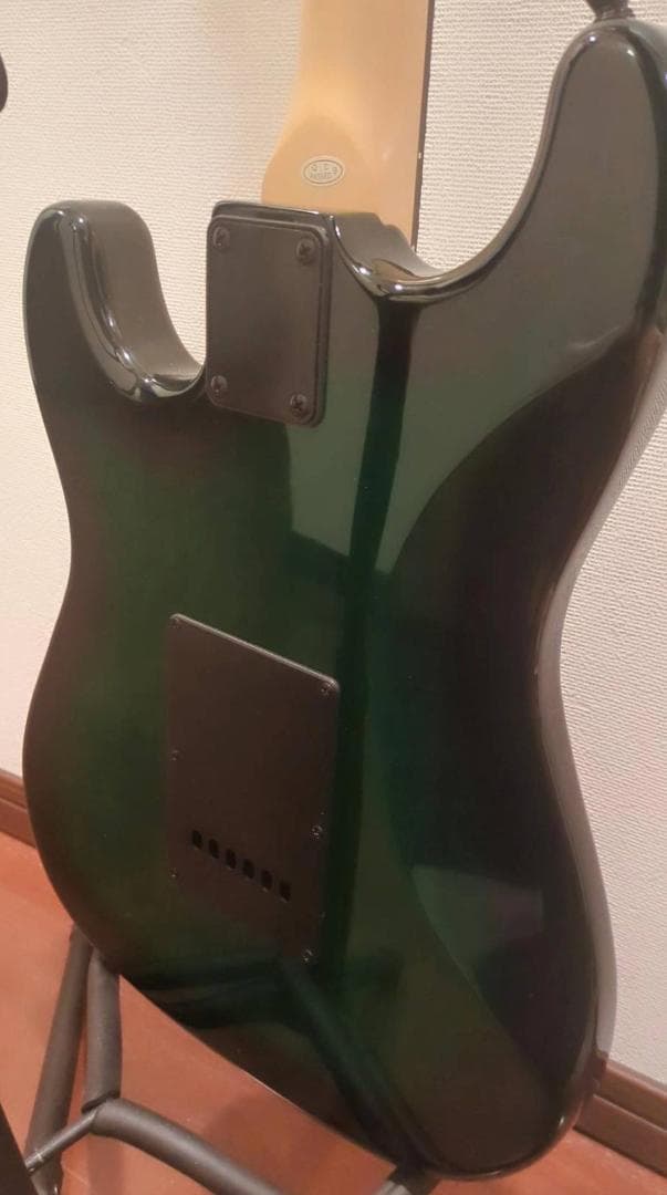 【美品】SELDER ストラトキャスター ブラック/グリーン オマケ付き
