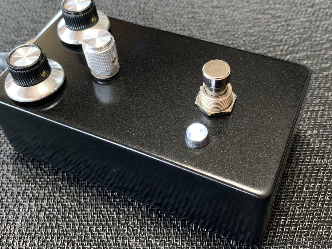 EarthQuaker Devices Black Ash クローン