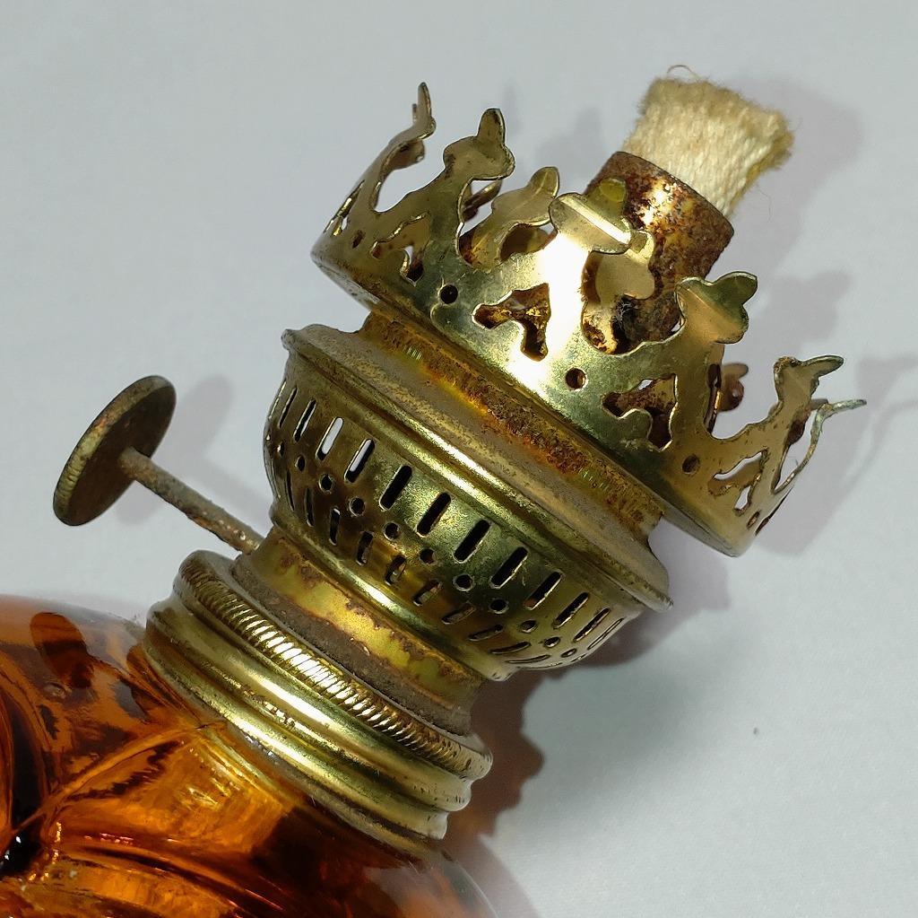 オイルランプ 硝子製 古硝子 琥珀色 最大直径約130㎜ 高さ約320㎜ レトロ