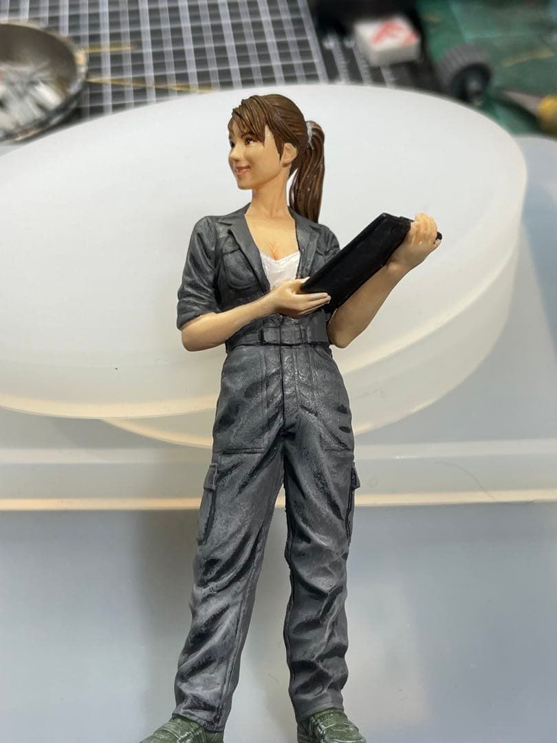 ブリックワークス　マルティナ技士　1/20 台座付き　完成品