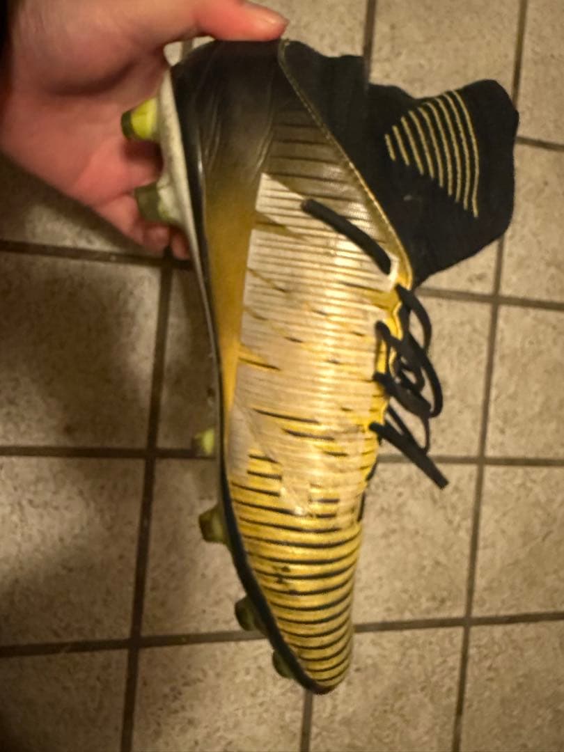 Nike マーキュリアル ag 25.5