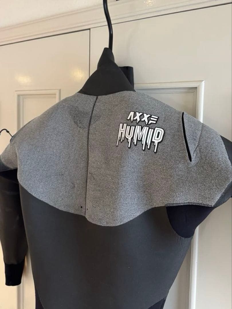 AXXE HUMID ドライスーツ グレー/ブラック　中古美品