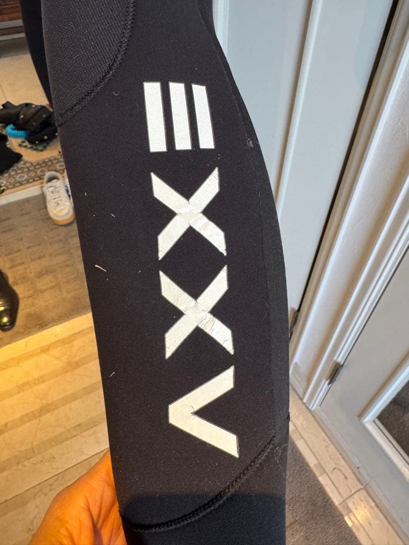 AXXE HUMID ドライスーツ グレー/ブラック　中古美品