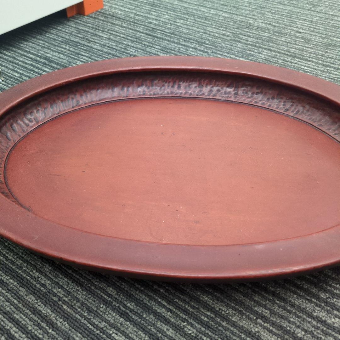 古民芸　讃岐塗り？大きくてとても美しい朱色の楕円形漆器の盆、波状の縁取りが特徴。