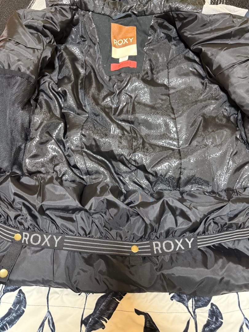 ROXY フローラル柄 スノーボードジャケット