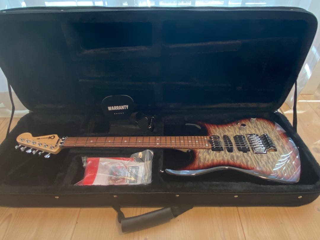 ギター Charvel MJ SD S1 HSH FR QM MNG