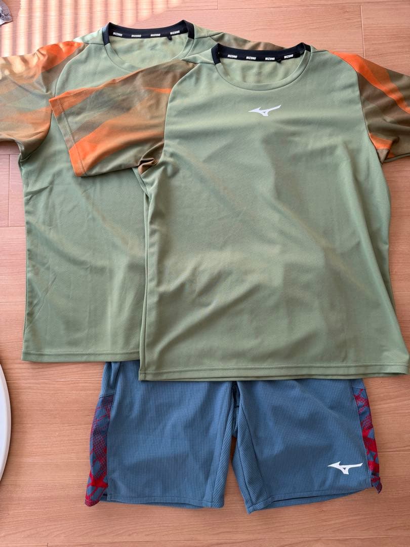 Mizuno スポーツウェアセット Tシャツ2枚とショーツ1枚　サイズL