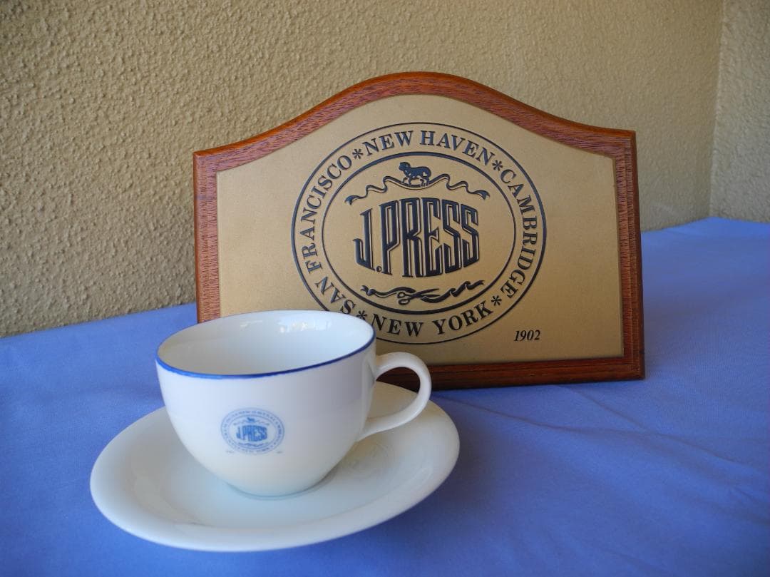 J.PRESS/ジェイプレスのブランドポップと カップ＆ソーサーセット