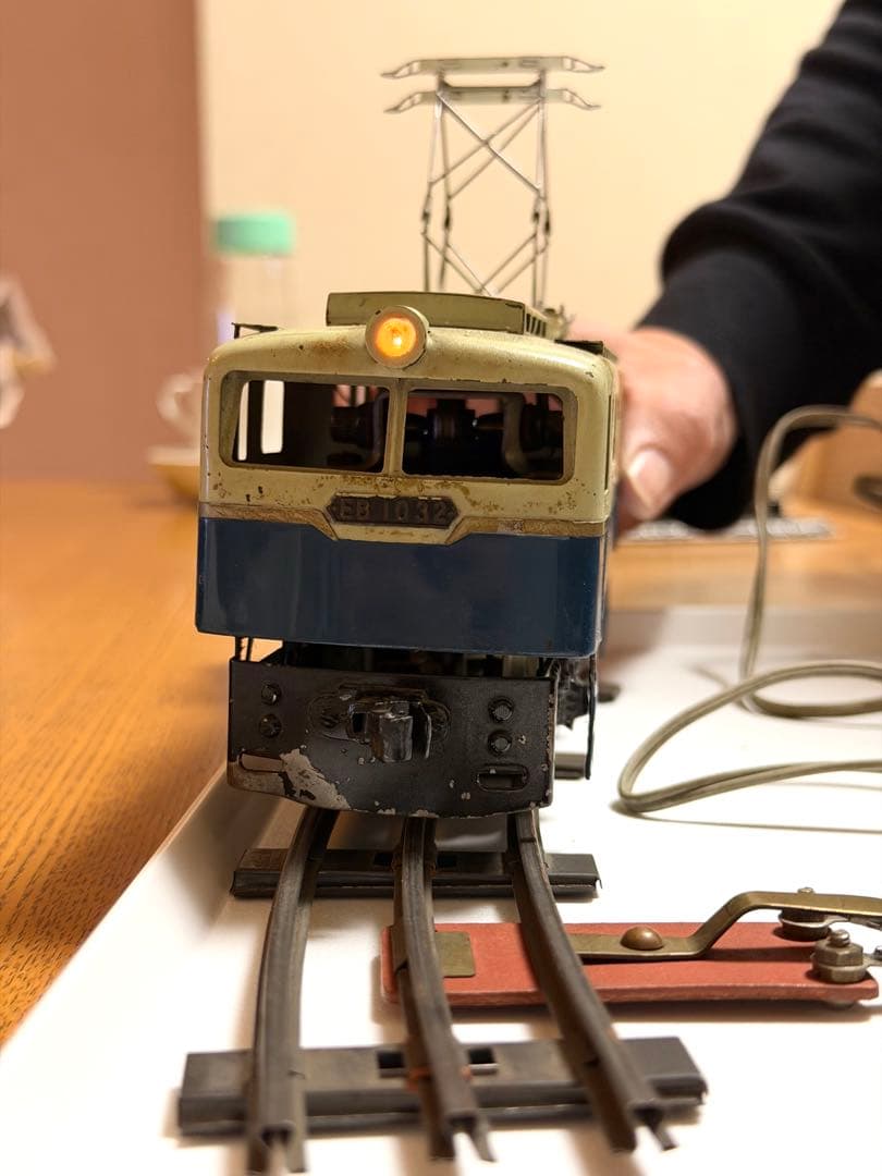 【動きます‼︎】カツミ HOゲージ 〈EB10〉レール付き