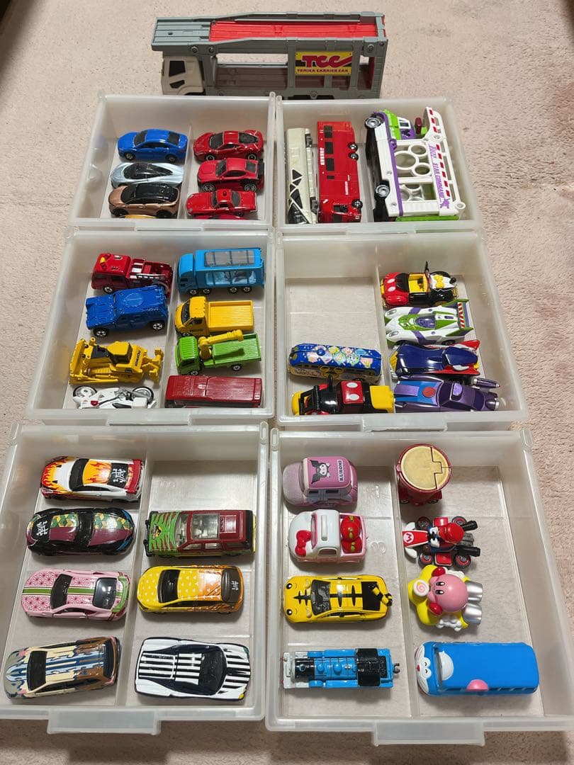 【まとめ売り】トミカ ディズニー 鬼滅の刃 サンリオ キャラクター多数 ケース付