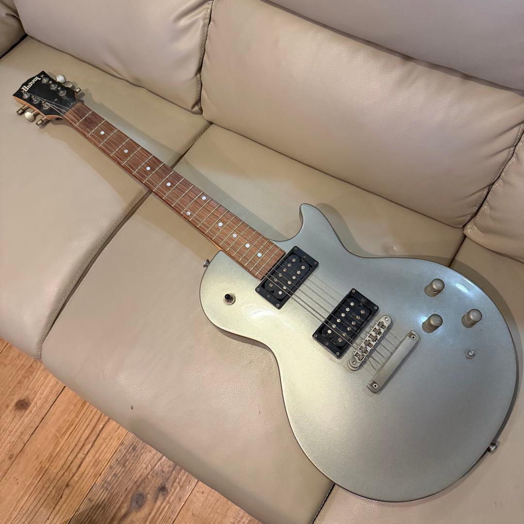 Bunny バーニー レスポール エレキギター