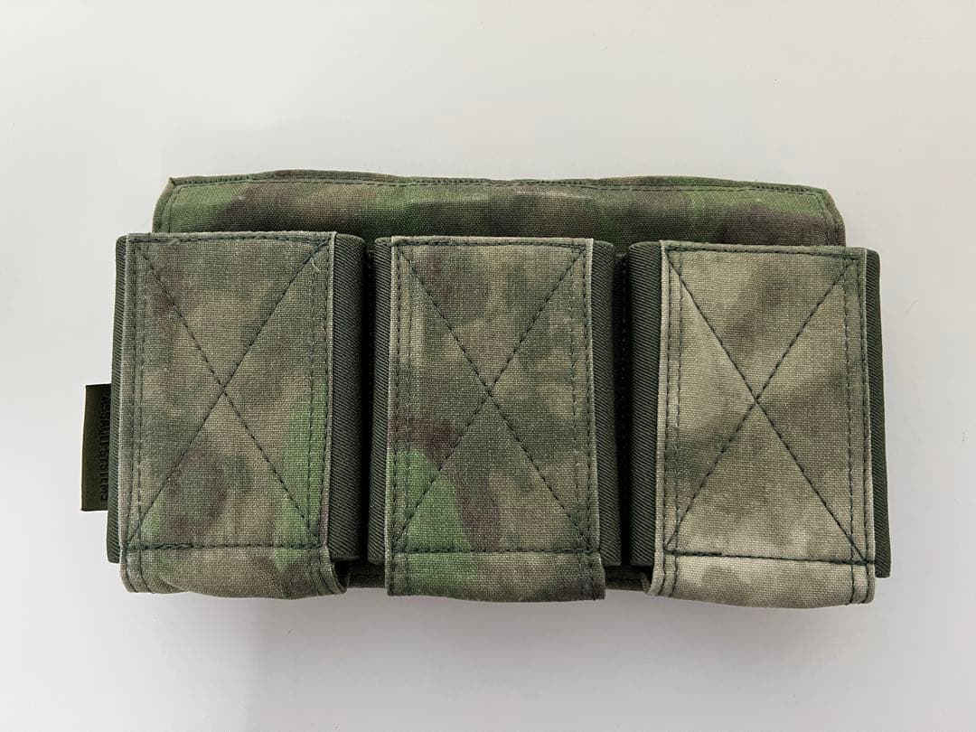 Warrior Assault Systems製Elastic MagPouch