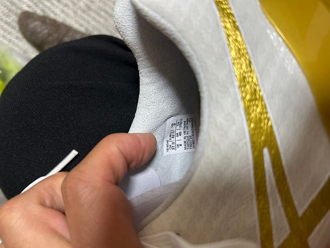 新品 アシックス DSライト ACROS 2 27cm ゴールド