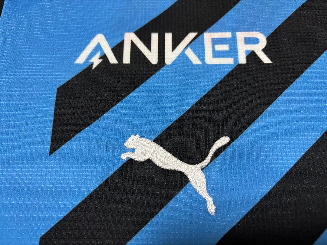 サッカー　川崎フロンターレ　プーマ　ユニフォーム