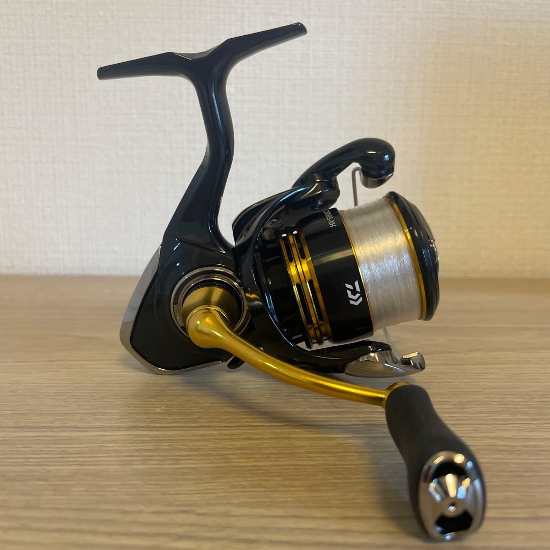 23レガリスLT2500S-XH　スピニングリール　レブロス　カルディア　レグザ