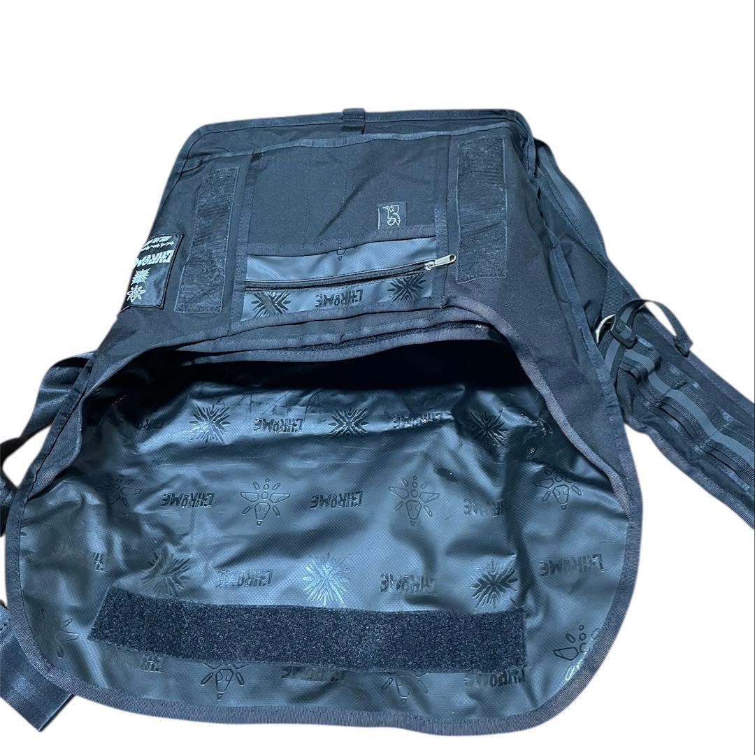 CHROME 澁谷忠臣 SENSE コラボ メッセンジャーバッグ大容量 刺繍