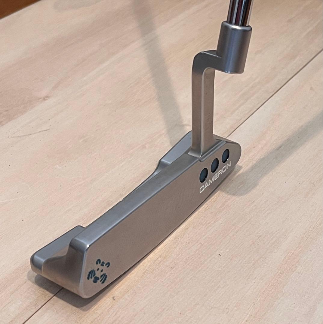 スコッティキャメロン　パター　タイガー刻印　カバー付き　美品