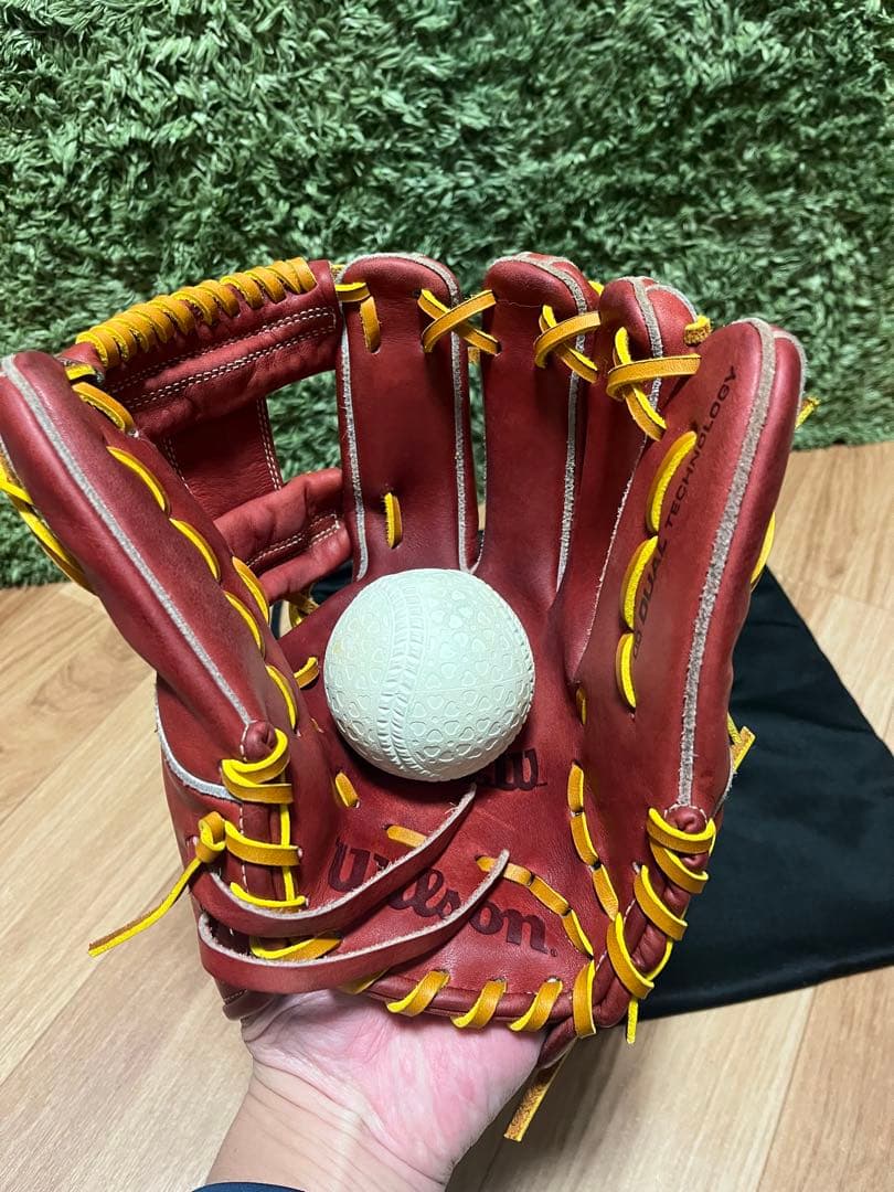 ウィルソン ベーシックラボ デュアル 軟式内野手用1723型 ブリック