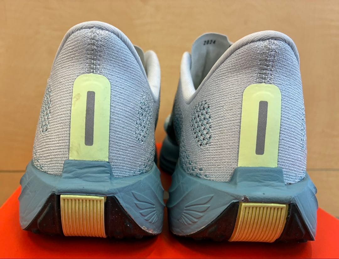 美品　NIKEペガサスプラス　27.0