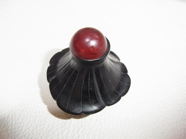 中国 清新時代（1800年頃）大変美しい◆黒い石 手彫 黒い蓮（ハス） 鼻煙壺