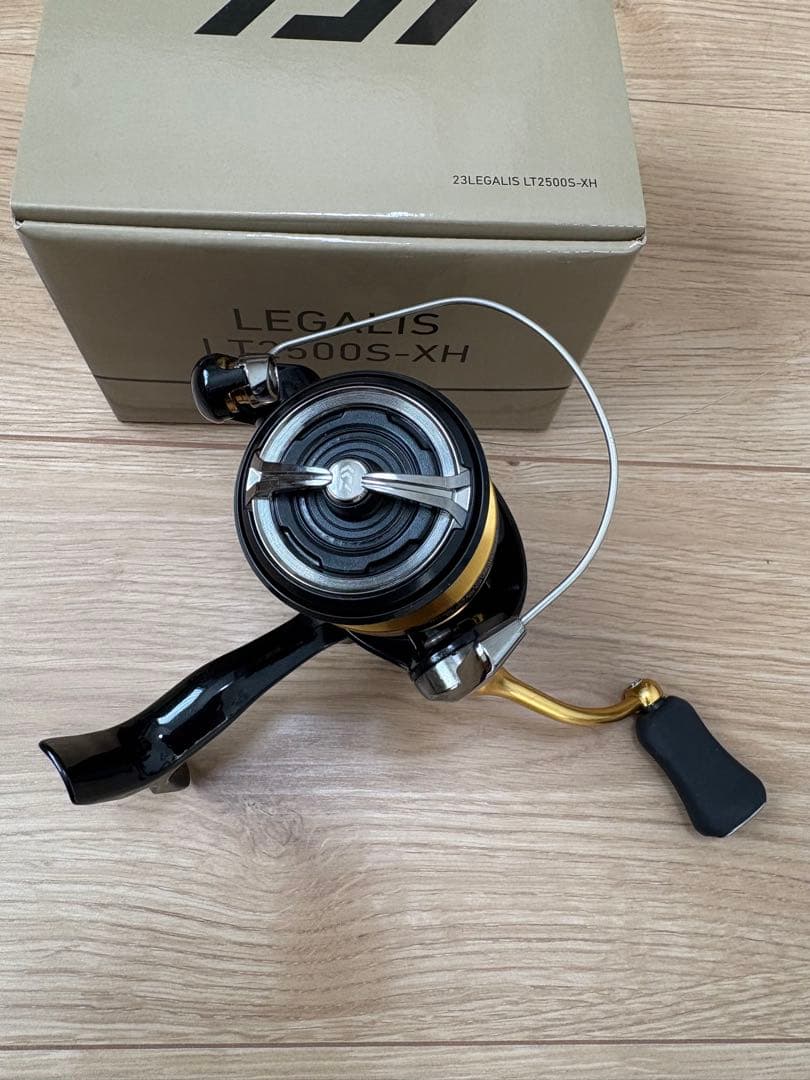 ダイワ 23 レガリス LEGALIS LT2500S-XH