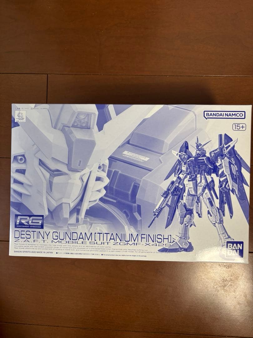 RGディスティニーガンダム(チタニウムフィニッシュ)＋エフェクトユニットセット