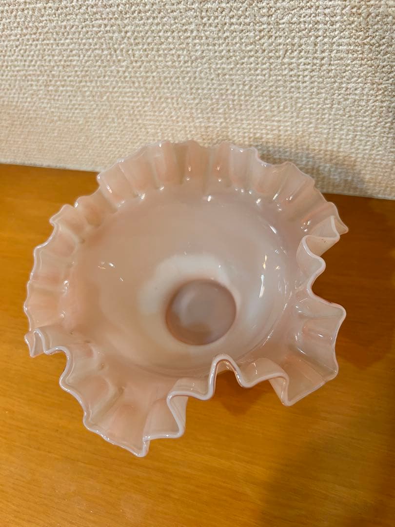 ビンテージ ピンク　ガラスボウル ダブルフリル フェントン