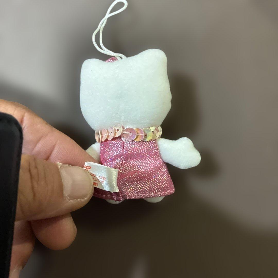 激レア、超希少品新品未使用品ハローキティマスコット