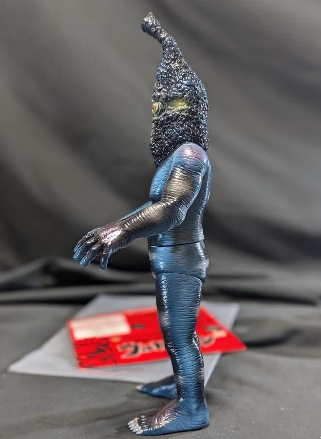 楳図かずお版ケムール人（フューチャーモデルズ／アート・ストーム）ソフビフィギュア