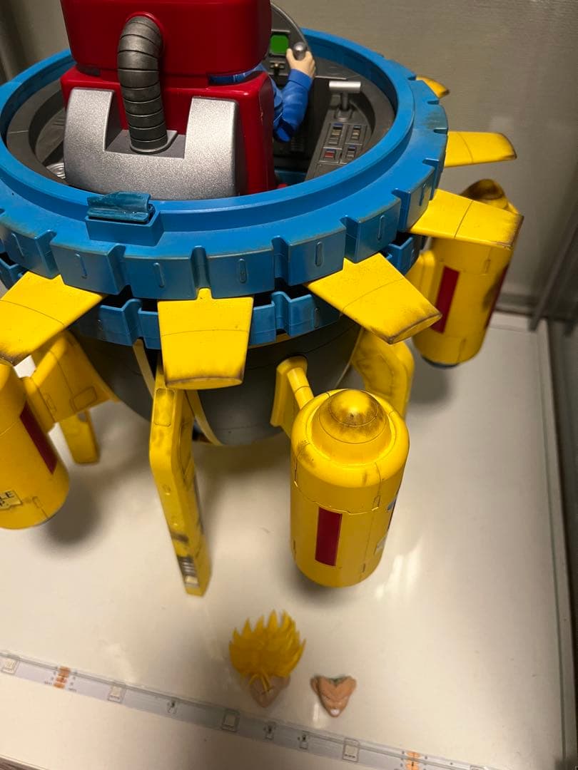 ドラゴンボール　プラモデル　タイムマシン　29cm 全塗装　(難あり)