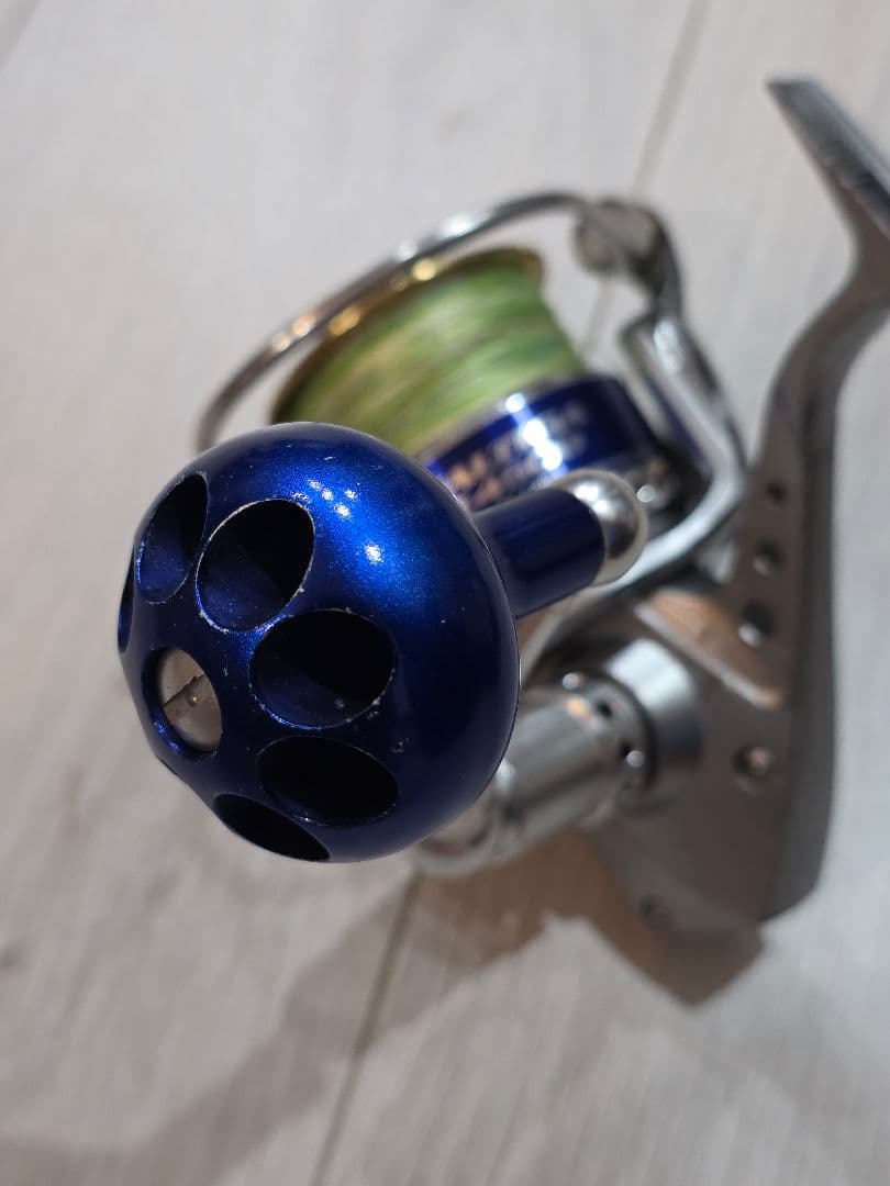 ダイワ 初代01ソルティガZ4500 ジャンク品 MCハンドルノブ付き