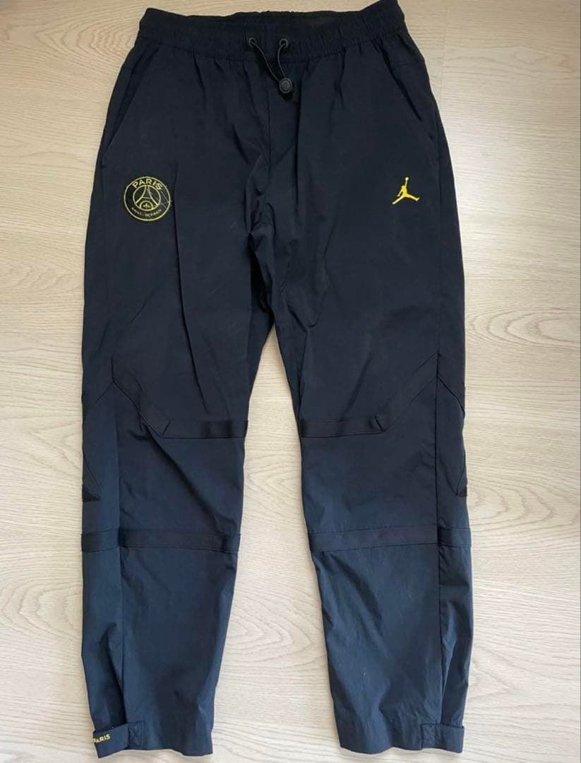 PSG パリサンジェルマン JORDANジョーダン コラボ ウーブンパンツ 新品