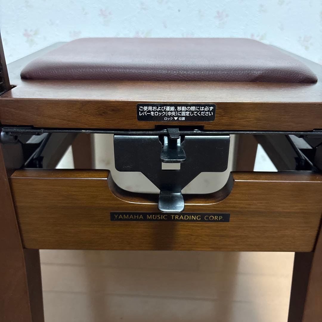 希少　YAMAHA トムソン椅子　木目　茶色　ピアノ椅子