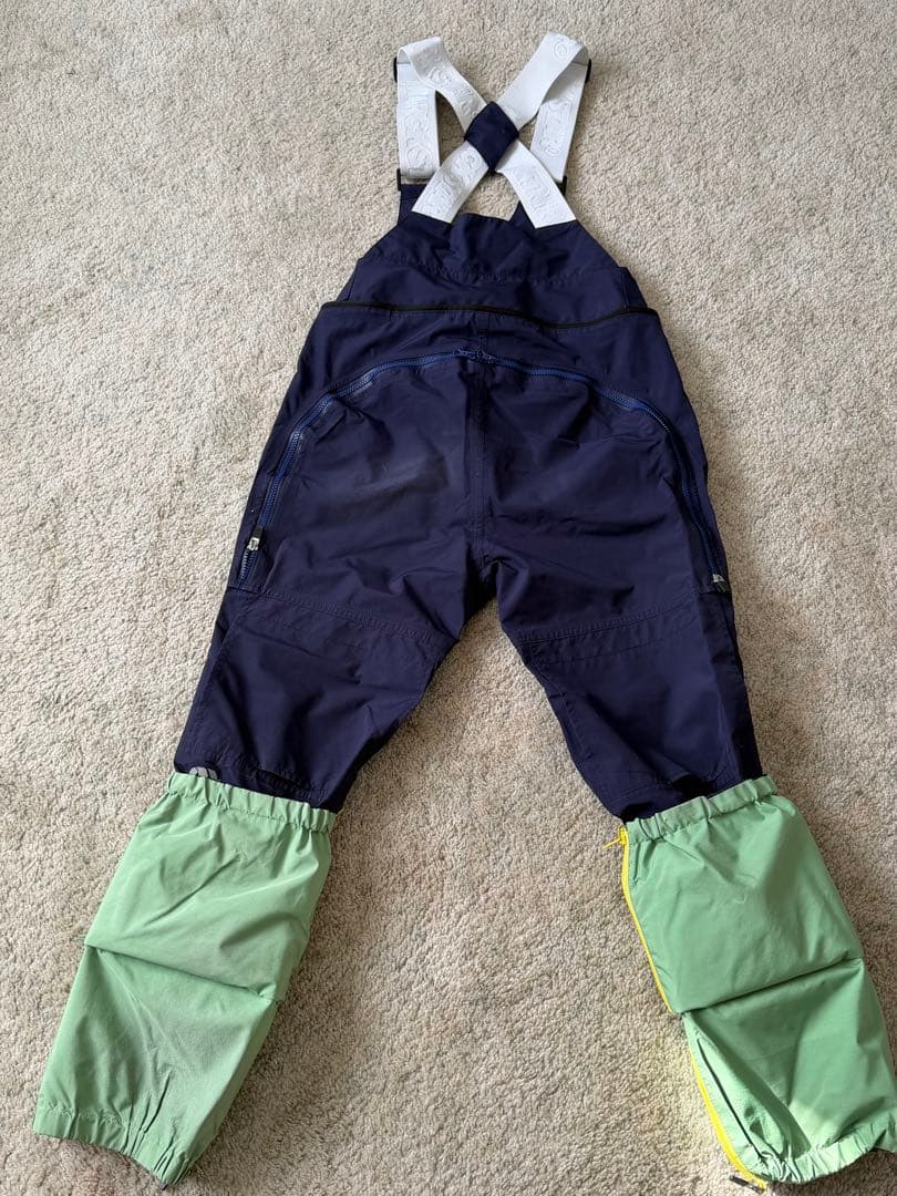 MTN RCK STAR（マウンテンロックスター）ウェア ネイビー/グリーン