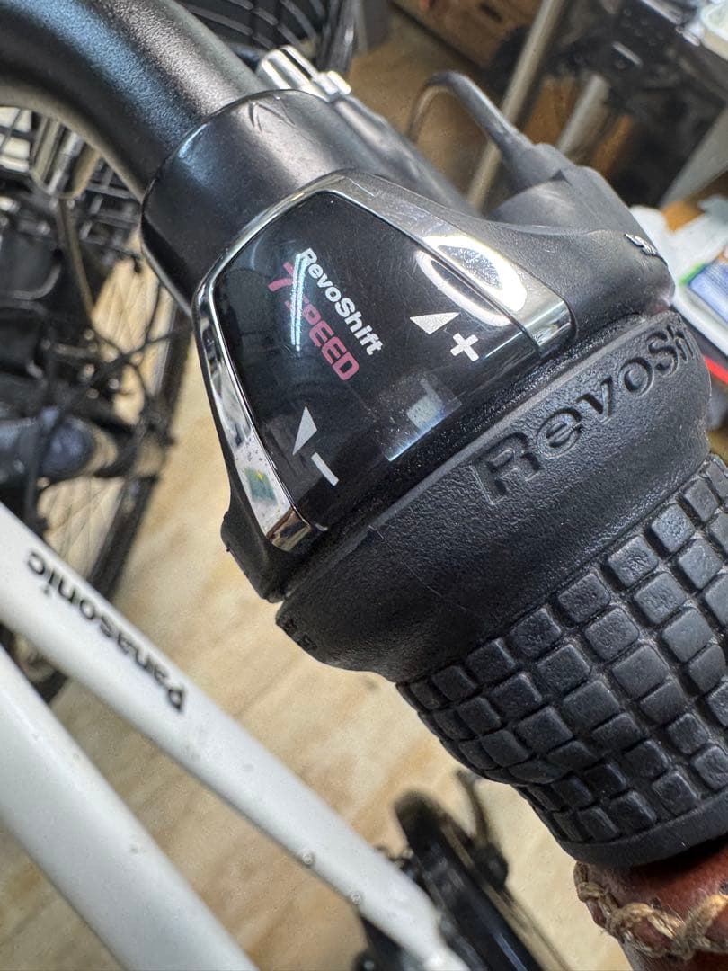 ゆったり乗れる街乗り パナソニック　ハリヤー カスタム 引き取り限定