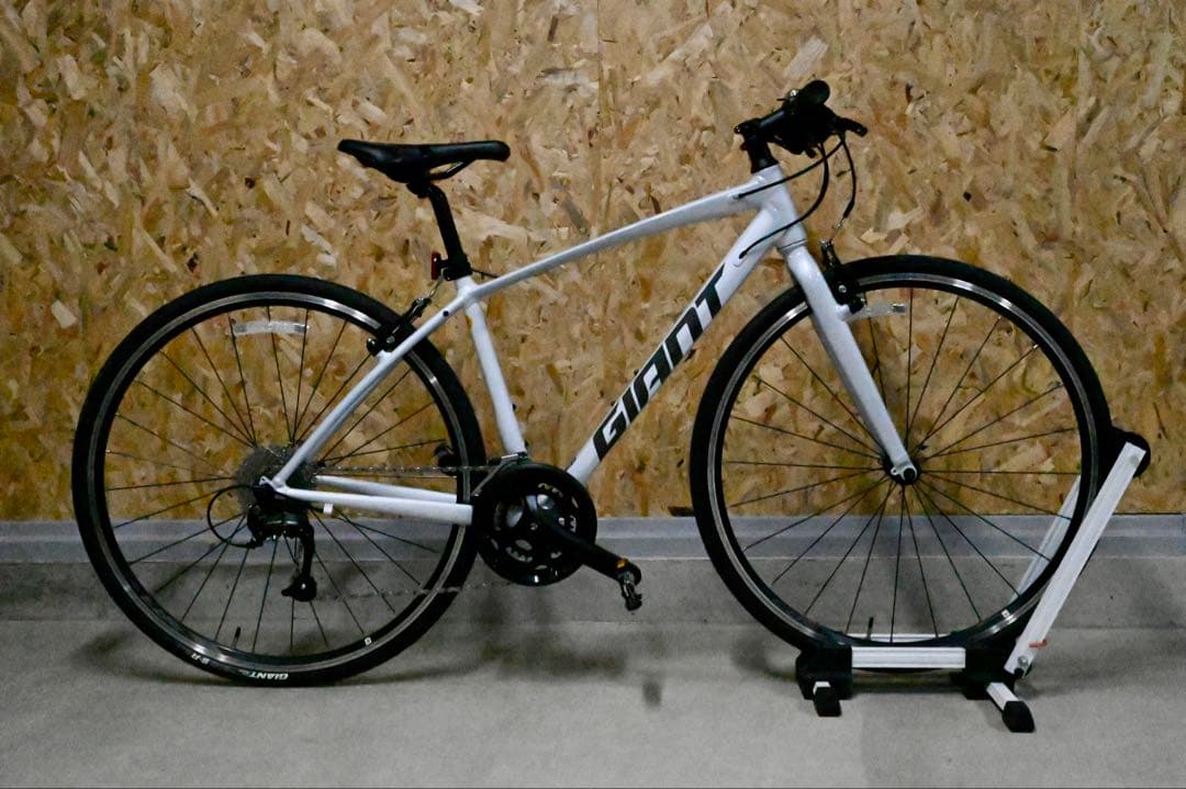 Giant クロスバイク escape XR3 エスケープRX3 ジャイアント