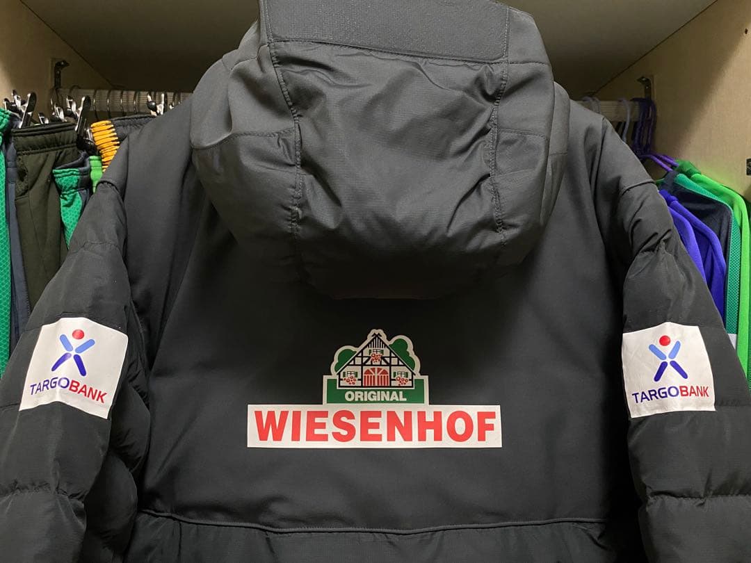 Nike ブレーメン　支給品ベンチコート