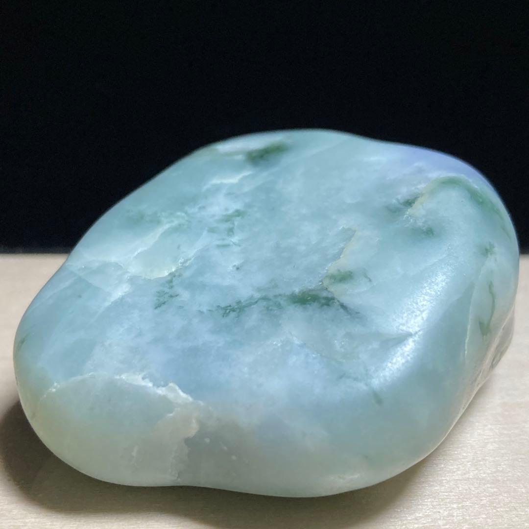 【専用品】糸魚川翡翠　氷質 翡翠　ラベンダー入り　原石　174.8ｇ